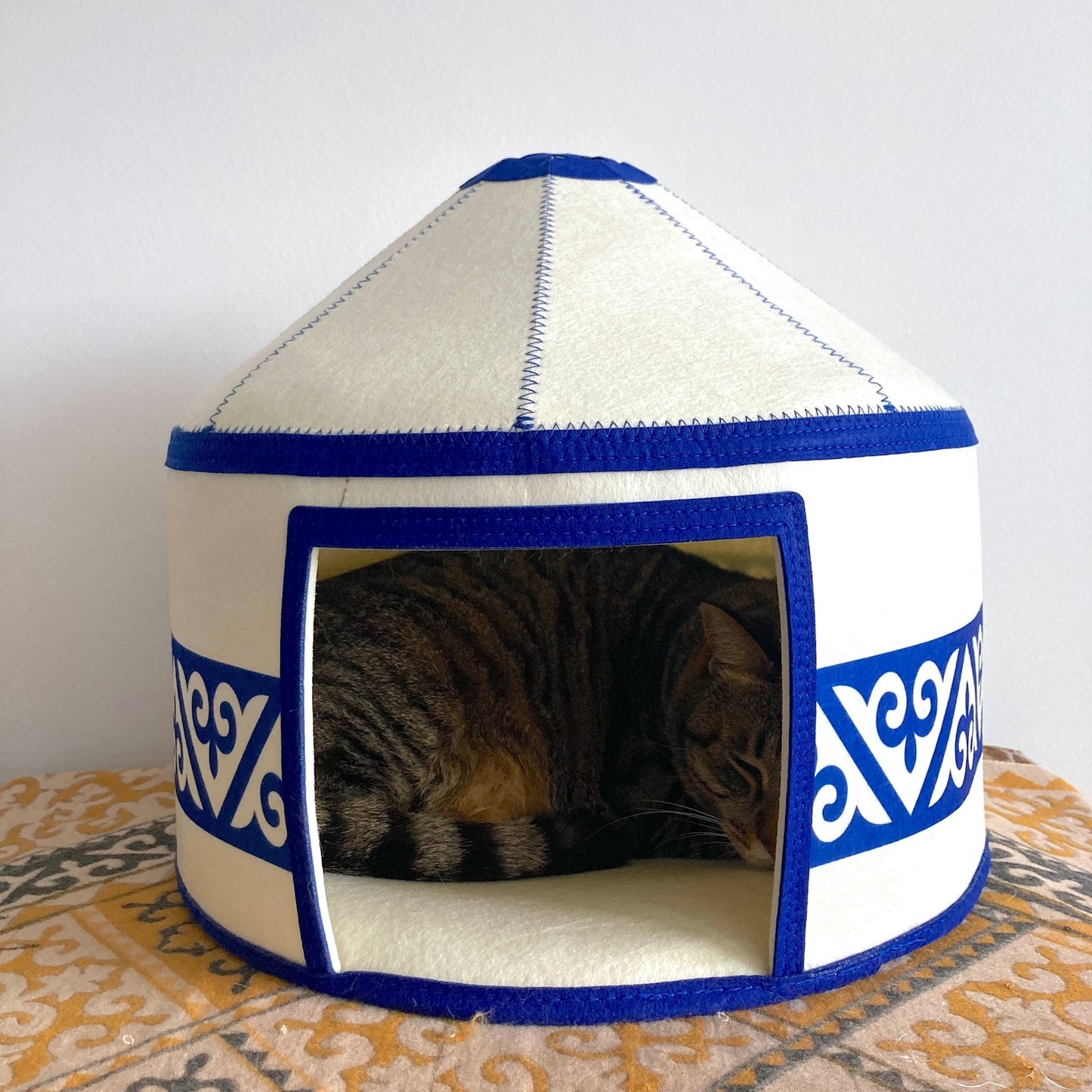 Nomadic Cat Yurts ~ Cozy Felt Yurt for Cats ~ New Blue Design