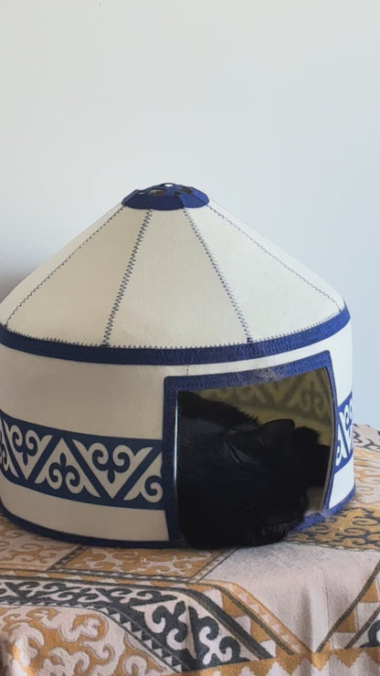 Felt Cat Yurt | Nomadic Cat Central Asian Style Cat Beds and Caves | Steppe-Sky Blue Yurt